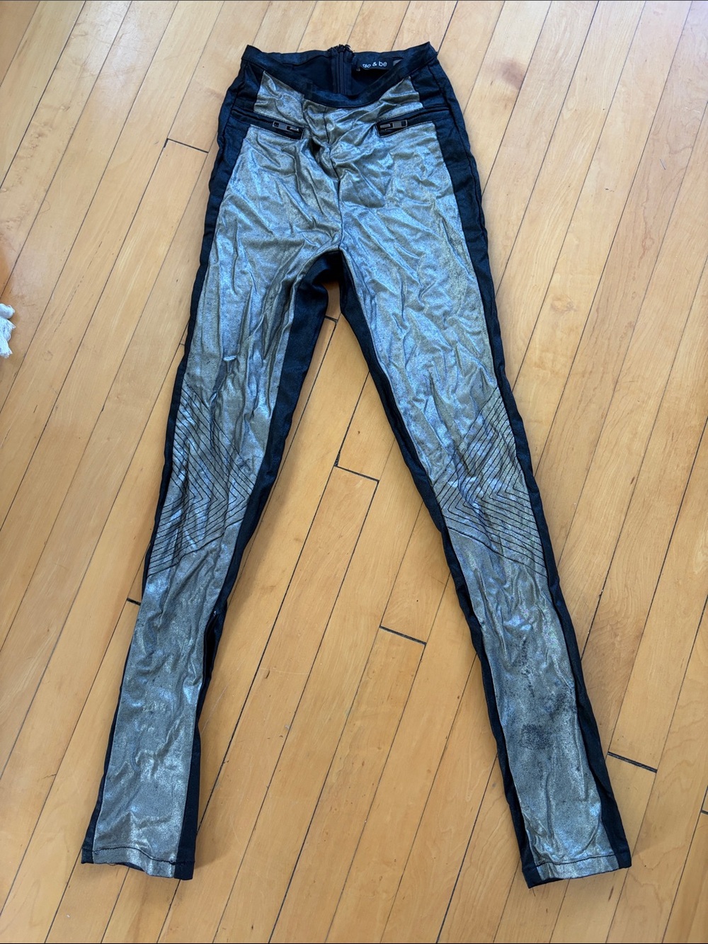 Metallic Silver & Black Leggings
